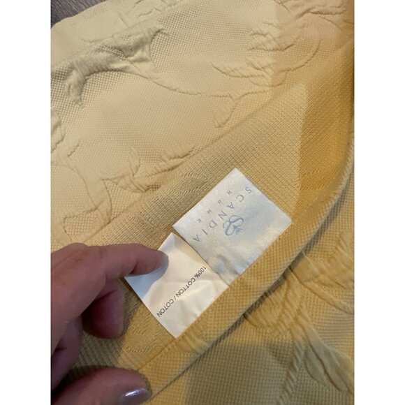 Scandia Home Cotton Elegant Jacquard Ivory Floral Patterned 25" X 31" Decorative - Picture 6 of 6